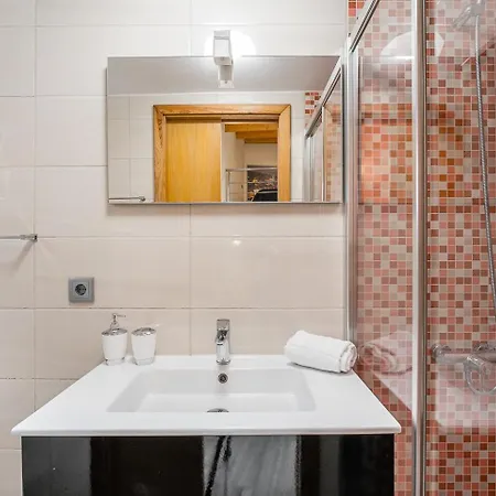 Guestready - Sao Bras Mezzanine Oporto